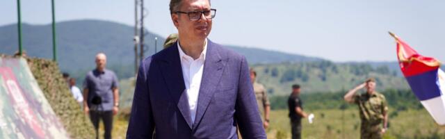 Vučić u poseti porodici Veljković: Predsednika u Senjskom rudniku dočekali kao najrođenijeg - Puna trpeza, ori se dečiji smeh