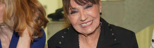 "Da nije bilo kolega, ostala bih bez noge" Potresna ispovest Ljiljane Stjepanović posle izlaska iz bolnice "Žao mi je da idem, potrebna sam deci i unucima"