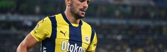 Dušan Tadić pred neočekivanim potpisom, nekadašnji kapiten Srbije našao novi klub!