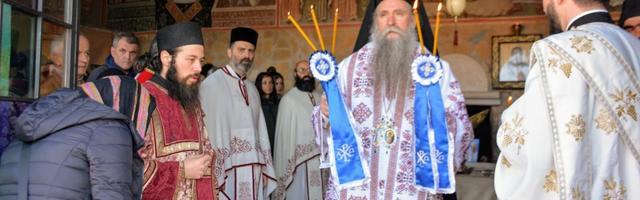 Ухапшени владика Јоаникије и свештеници, одређено им задржавање до 72 сата