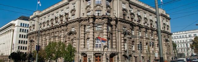 Vlada smenjuje pogrešnog ministra