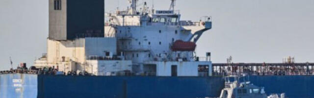 Руски танкери пловиће убудуће уз пратњу војних бродова