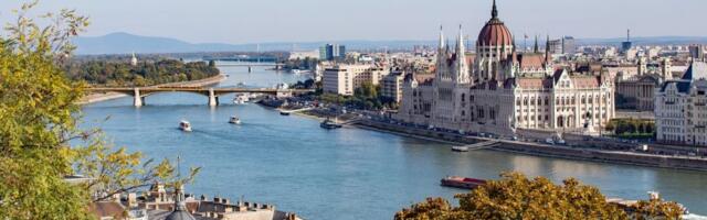 Politiko: Tramp šalje Vensa u operaciju spasavanja Orbana