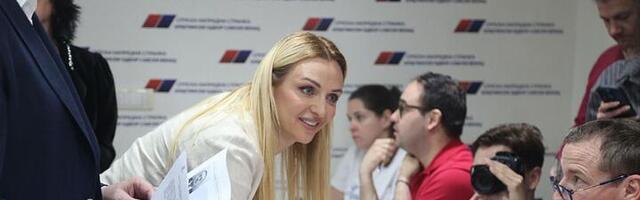 Sad je jasno: Ostavka Jelene Tanasković bila je samo FARSA I PREDSTAVA ZA NAROD