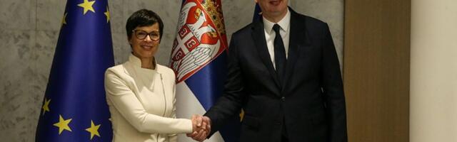 Marta Kos prozvala Vučića zbog učešća na paradama u Moskvi i Pekingu