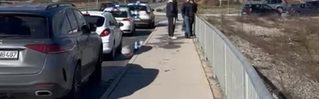 Užas u kanjonu Morače: Devojka kolima sletela u reku, traže je ronioci i dronovi