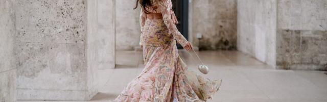 Povratak šezdesetih i sedamdesetih: Babydoll haljine i boho čipka apsolutni hit ove sezone