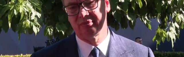 VUČIĆ SE OBRAĆA IZ TIVTA: Mi smo apsolutno za predlog Makrona i Merca, to će promeniti i ritam i energiju pristupanja EU(VIDEO)