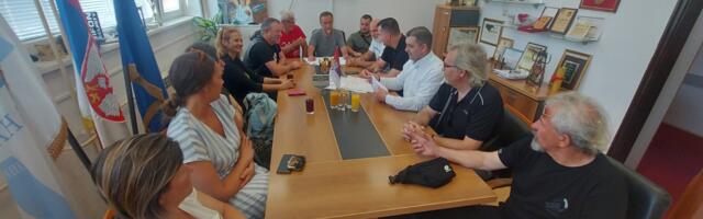 Četvrta likovna kolonija u Divljani