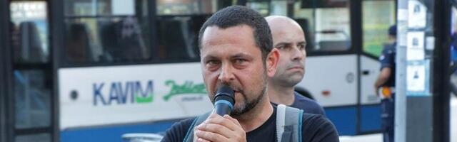 Antić: Jeftina predstava u režiji vranjskih naprednjaka