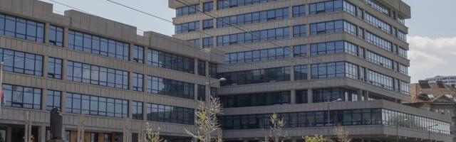 Presuda Višeg suda u Beogradu za tekst "Koga sve Vučić prima u SNS raširenih ruku?"