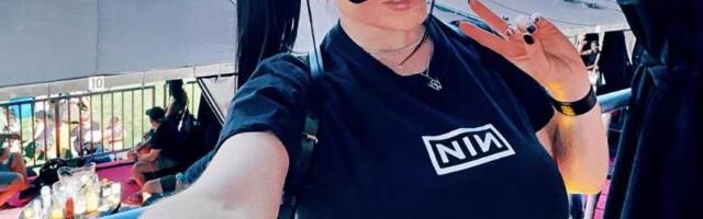 Anđela svrgnuta sa trona najpopularnije zvezde za odrasle! Evo koliko zarađuje Aleks koja je sada plaćenija od nje