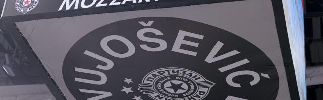 (VIDEO) Arena je plakala: Partizan i navijači se oprostili od Duška Vujoševića