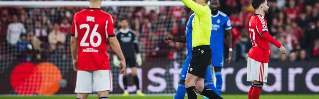 FIFA uvodi radikalno pravilo na Mundijalu: Fudbaleri jednim gestom mogu da prekinu meč!