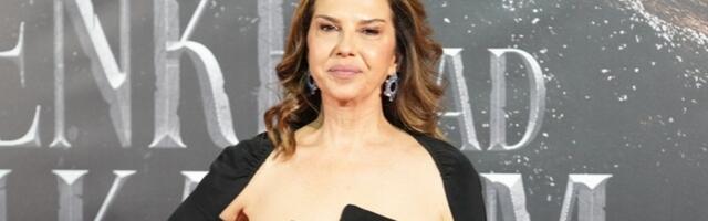 Nataša Ninković sa sinovima u provodu: Zagrljeni pevali Čoline hitove, osmeh nije skidala s lica