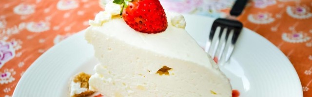 Desert koji se sprema za tili čas: Recept za lažni čizkejk gotov za 15 minuta