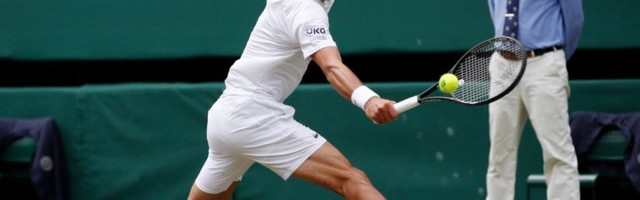 Poraz Medvedeva produžava Novakovu vladavinu: Na tronu najmanje 333 nedelje