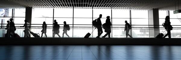 Srbi zaglavljeni na egzotičnom ostrvu: 17 naših državljana više od 10 sati na aerodromu na Zanzibaru