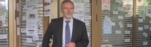 Linč direktora Jovine gimnazije: Blokaderi i N1 napravili zveri od dece (VIDEO)