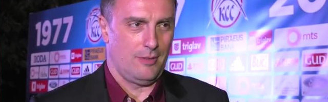 Sve se vraća na svoje mesto, Šareni opet na komentatorskoj poziciji, Srbija ubedljivo vodi!