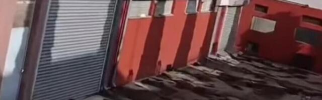 Stanje kao nakon zemljotresa: Nezapamćeno nevreme u gradu u Srbiji, obrušio se krov na zgradi (FOTO)