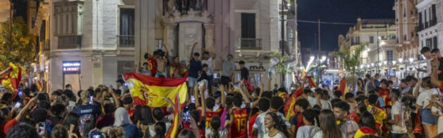 Шпанија дочекала своје хероје после освајања Светског првенства