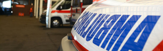 2 SAOBRAĆAJKE NA IBARSKOJ MAGISTRALI: Mladić povređen kod Meljaka, prevezen u Urgentni centar