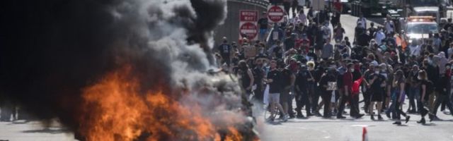 STARI NEPRIJATELJ AMERIKE KORISTI TOTALNI HAOS NA ULICAMA?!  Al Kaida aktivno pokušava da iskoristi RASNE NEMIRE KAKO BI NAPAKOSTILA LJUTOM RIVALU!