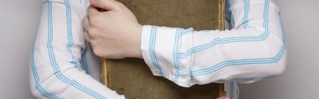 "Ispale mi oči i nije dosta": Citati o čitanju