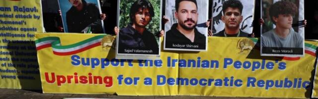 Haos u Londonu: Dramatične scene ispred iranske ambasade, ima povređenih i uhapšenih (FOTO/VIDEO)