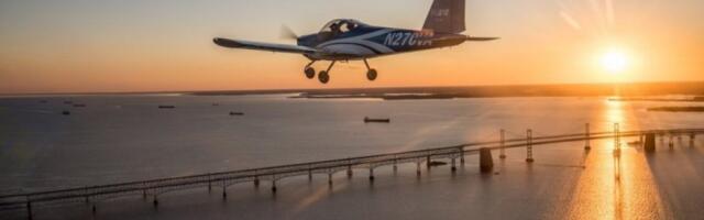 MRTAV DROGIRAN UKRAO AVION I S NJIM PREŠAO 1.600 KILOMETARA! Jedva našli i letelicu i njega, ni dozvolu nije imao! A TEK JE HIT GDE I KAD SU GA NAHVATALI FBI AGENTI! (FOTO)