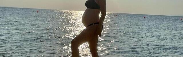 ISPLIVALA ISTINA O RADI MANOJLOVIĆ! Poznata pevačica je godinama ćutala pa progovorila, nije htela da čuje za Zvezde Granda: "Zbog nje sam htela da..."