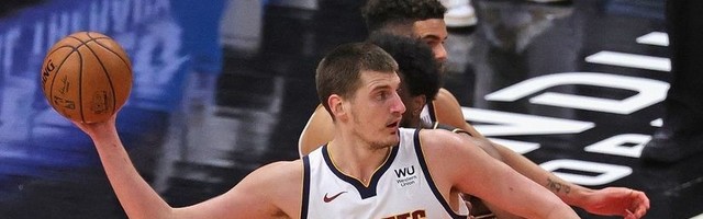 Jokiću srpski derbi, Somborac umalo do novog tripl-dabla, Bogdanovi Hoksi pregaženi u Koloradu (VIDEO)
