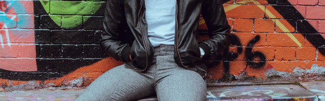 Bela majica kao osnova- Najbolje modne kombinacije koje možete da kupite u Srbiji za proleće 2021