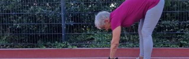 Baka ima 82 godine, a vežba kao devojka (VIDEO)