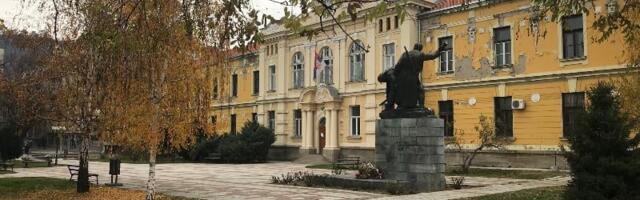 SNS Prokuplje: Od "nikada se nećemo zaduživati" do kredita od 2,5 miliona evra