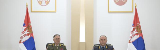 Načelnik Generalštaba sa komandantima jedinica: Razmatrana bezbednosna situacija u zemlji i okruženju,kao i misije i zadaci jedinica i planovi za sledeću godinu