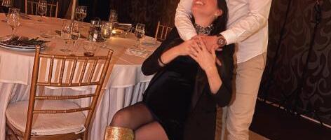 SVI MUŠKARCI BALAVE ZA NJENIM TELOM, A ONA CEPA BELI LUK, SLANINU I SIR! Naša voditeljka važi za mahera u svom poslu, a jelovnik će vas šokirati