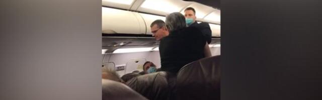 JE*EM LI VAM MAJKU SRPSKU I BALIJSKU, ŠTO ME VODITE U SRBIJU! SRUŠIĆU AVION! Neviđen skandal na letu Bilund - Tuzla! /VIDEO/