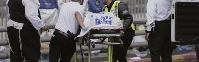 POJAVIO SE NOVI SNIMAK MASAKRA IZ GRADSKOG AUTOBUSA! Teroristi upali sa puškama i ubili šestoro ljudi (VIDEO)