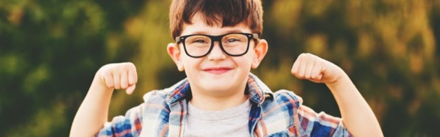 Naučite sina da bude fin, odvažan i jak: 4 izazova za vaše dečake