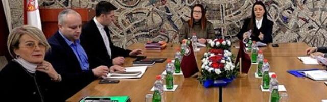 KRENULO SE U KONKRETIZACIJU PROJEKATA U RASINSKOM OKRUGU! Ministarka privrede Mesarović: "Radimo za našu Srbiju i sve njene građane"! (FOTO)