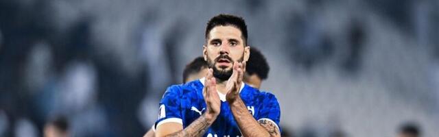 Šok vest! Aleksandar Mitrović postigao gol pa završio u bolnici