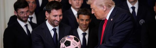 Kakva slika: Tramp ugostio Mesija, najbolji ikada imao poklon za predsednika SAD