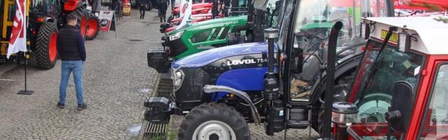Kineski traktor osvojio srca Srba: Evo koliko košta