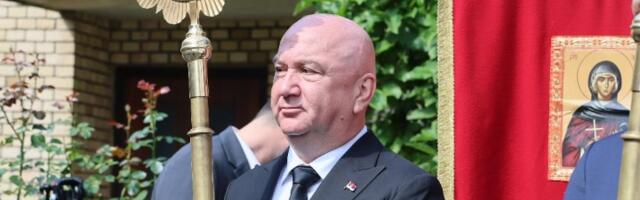 Ministar Popović u Drinjači odao počast Svetom novomučeniku detetu Slobodanu Donjokameničkom