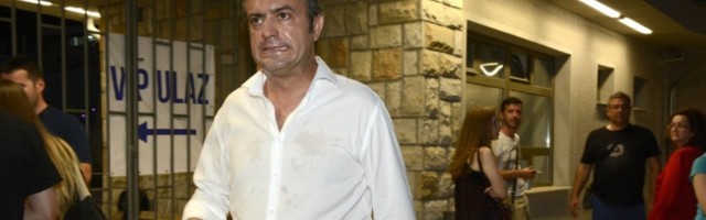 GLUP KO SERGEJ! Žestok odgovor Trifunoviću sa Hilandara: Hteo da ispadne pametan, pa se silno OBRUKAO!