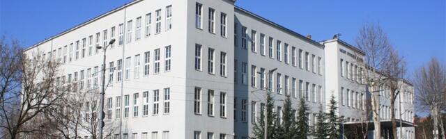 Vučić preti neisplaćivanjem plata, a Veterinarski fakultet izašao iz blokade