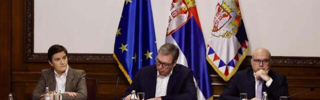 „Razmišlja o dve ili tri osobe“: Ko će naslediti Vučića?