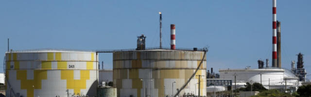 САД постале флексибилне према Ирану, укинуте санкције на извoз нафте
